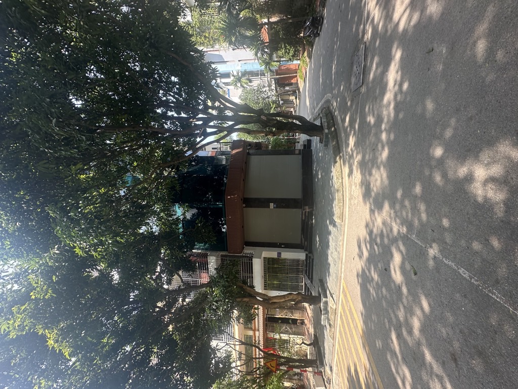 Bán nhà Lĩnh Nam - diện tích 76m2 5 tầng - LÔ GÓC - giá 23,5 tỷ