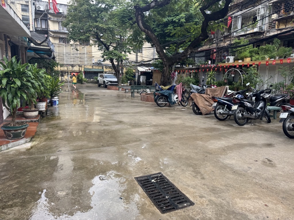 Bán nhà Tạ Quang Bửu - diện tích 70m2 2 tầng - 2 mặt thoáng - giá 5,98 tỷ