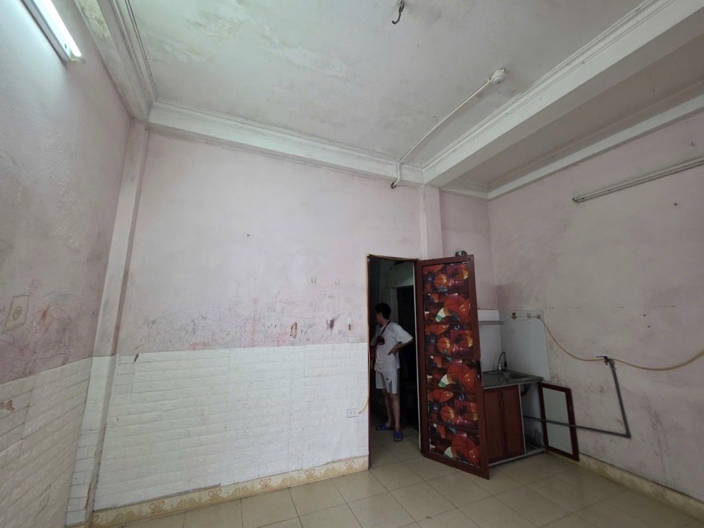 Bán nhà Ngõ Quỳnh - diện tích 71.6m2 4 tầng - ô tô vào trong nhà - giá 16 tỷ