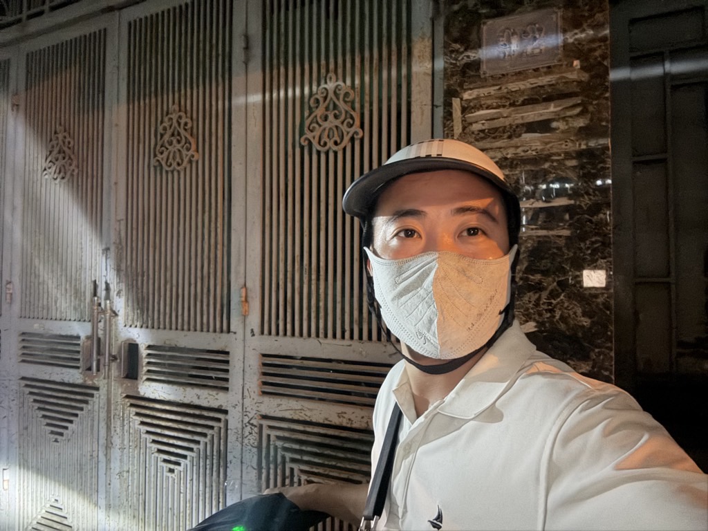 Bán nhà Ngõ Quỳnh - diện tích 71.6m2 4 tầng - ô tô vào trong nhà - giá 16 tỷ