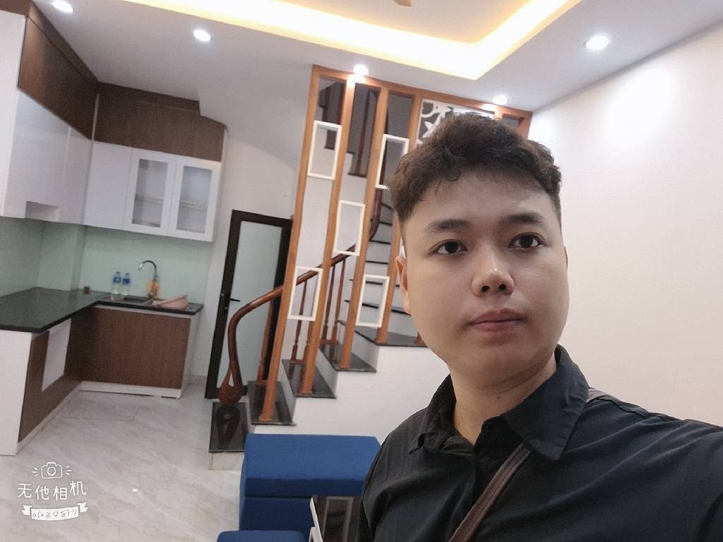 Bán nhà Vĩnh Hưng - diện tích 30m2 5 tầng - ngõ nông sát chợ - giá 6,8 tỷ