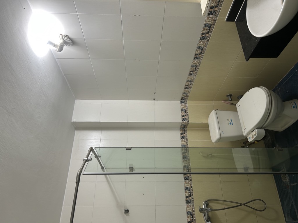 Bán nhà Tô Vĩnh Diện - diện tích 52m2 5 tầng - Mặt đường vỉa hè ô tô tránh - giá 21,5 tỷ