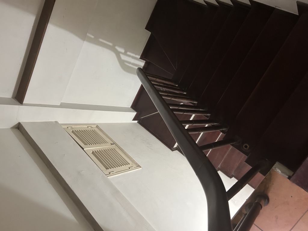 Bán nhà Tô Vĩnh Diện - diện tích 52m2 5 tầng - Mặt đường vỉa hè ô tô tránh - giá 21,5 tỷ