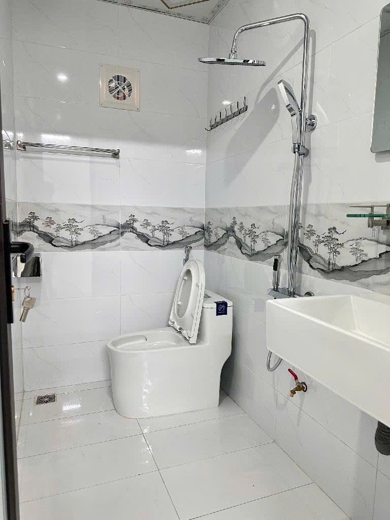 Bán nhà Vĩnh Tuy - diện tích 120m2 2 tầng - Sổ đỏ chính chủ - giá 5,7 tỷ