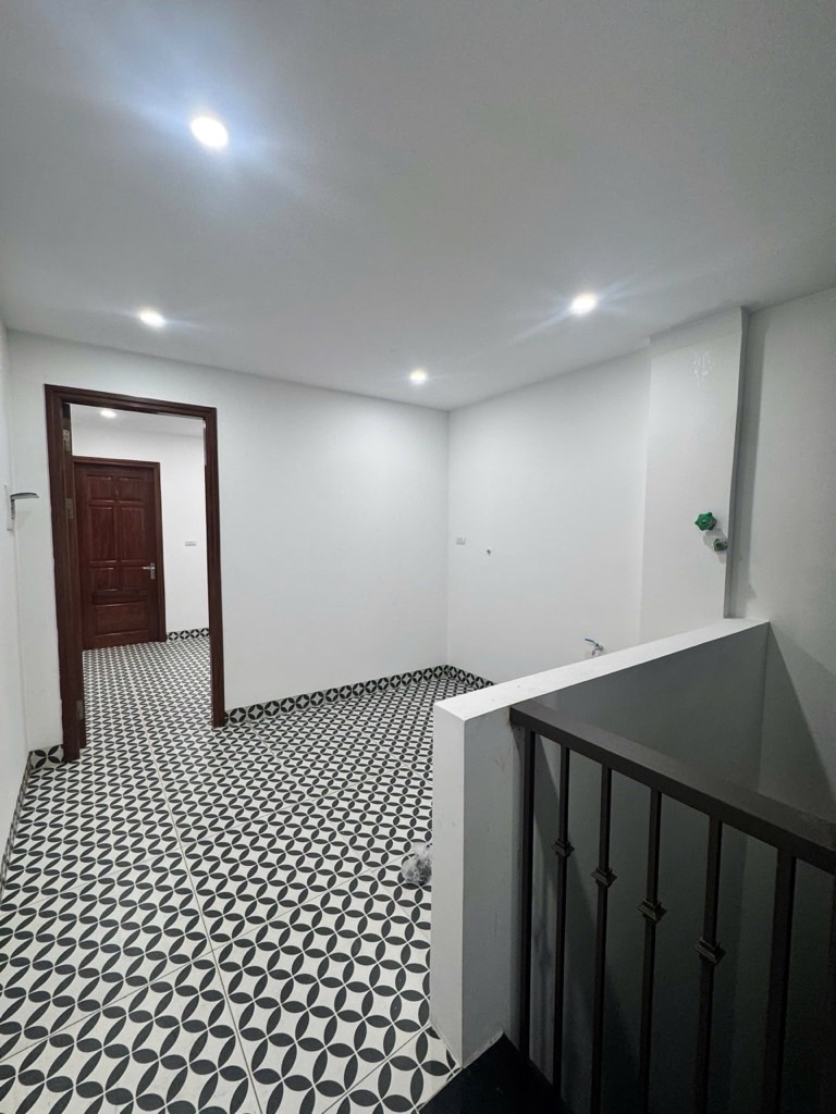 Bán nhà Ngô Tất Tố - diện tích 44m2 5 tầng - Lô góc 3 thoáng - giá 19,5 tỷ