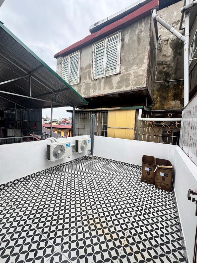 Bán nhà Ngô Tất Tố - diện tích 44m2 5 tầng - Lô góc 3 thoáng - giá 19,5 tỷ