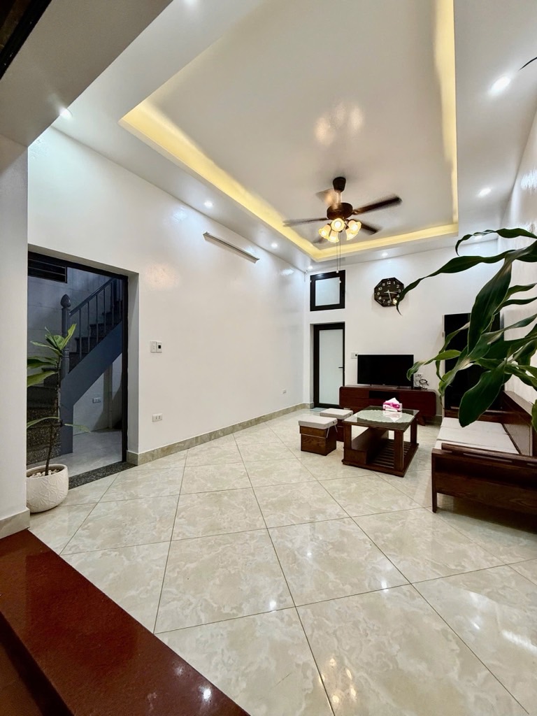 Bán nhà Quan Thổ 1 - diện tích 26m2 4 tầng - ô tô tránh - giá 6,9 tỷ