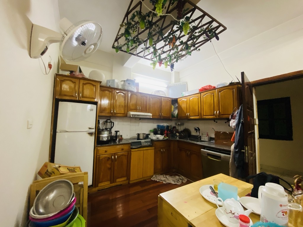 Bán nhà Nghiêm Xuân Yêm - diện tích 78m2 7 tầng - Sổ đỏ chính chủ sẵn sàng giao dịch - giá 5,5 tỷ