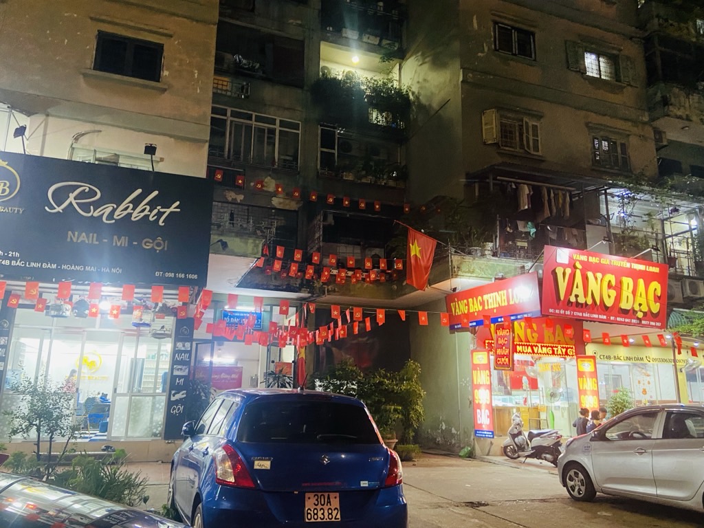 Bán nhà Nghiêm Xuân Yêm - diện tích 78m2 7 tầng - Sổ đỏ chính chủ sẵn sàng giao dịch - giá 5,5 tỷ