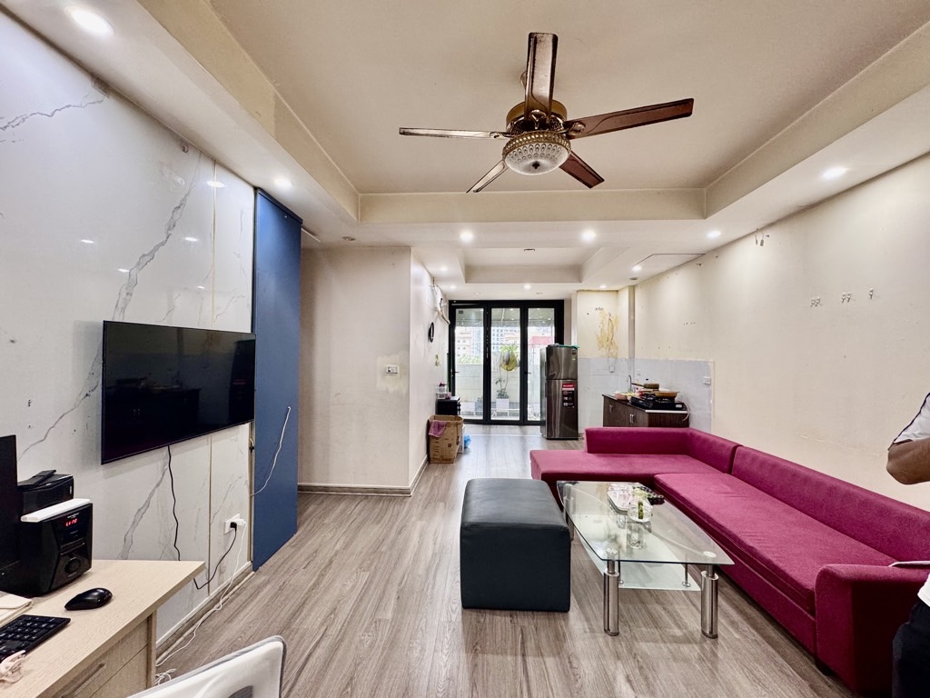 Bán nhà Hoàng Liệt - diện tích 70m2 1 tầng - Căn hộ chung cư 2 phòng ngủ - giá 5,1 tỷ