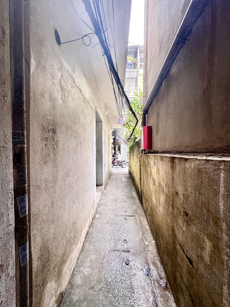 Bán nhà Bạch Mai - diện tích 60m2 5 tầng - Nhà lô góc, cho thuê Homestay - giá 24 tỷ