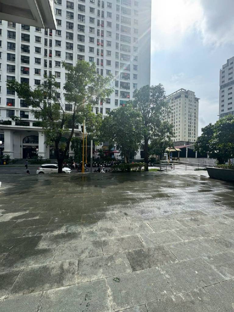 Bán nhà Đại Từ - diện tích 74m2 2 tầng - SHOPHOUSE - giá 15,9 tỷ