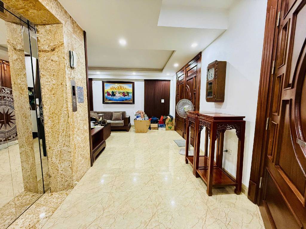 Bán nhà Khương Đình - diện tích 100m2 7 tầng - SIÊU PHẨM - giá 21,5 tỷ