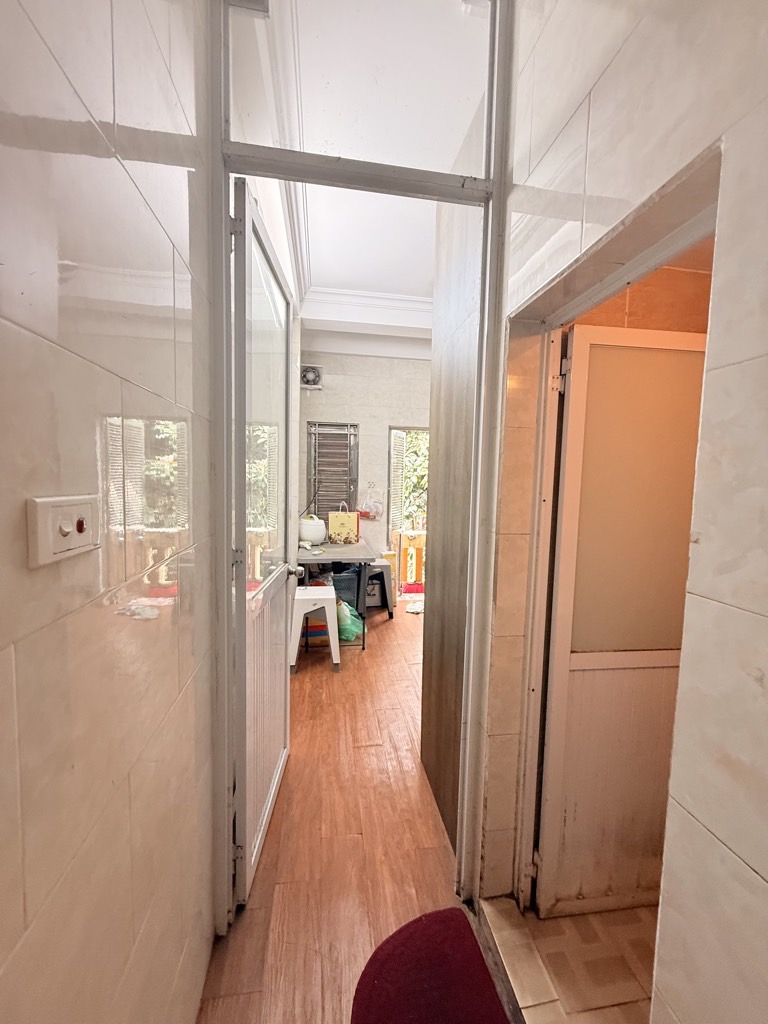 Bán nhà Trung Tiền - diện tích 16,4m2 6 tầng - Ô tô tránh - giá 9 tỷ