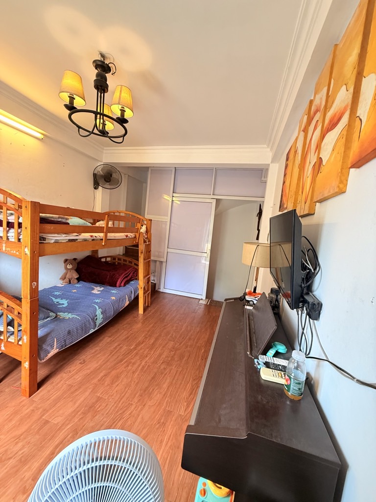 Bán nhà Trung Tiền - diện tích 16,4m2 6 tầng - Ô tô tránh - giá 9 tỷ