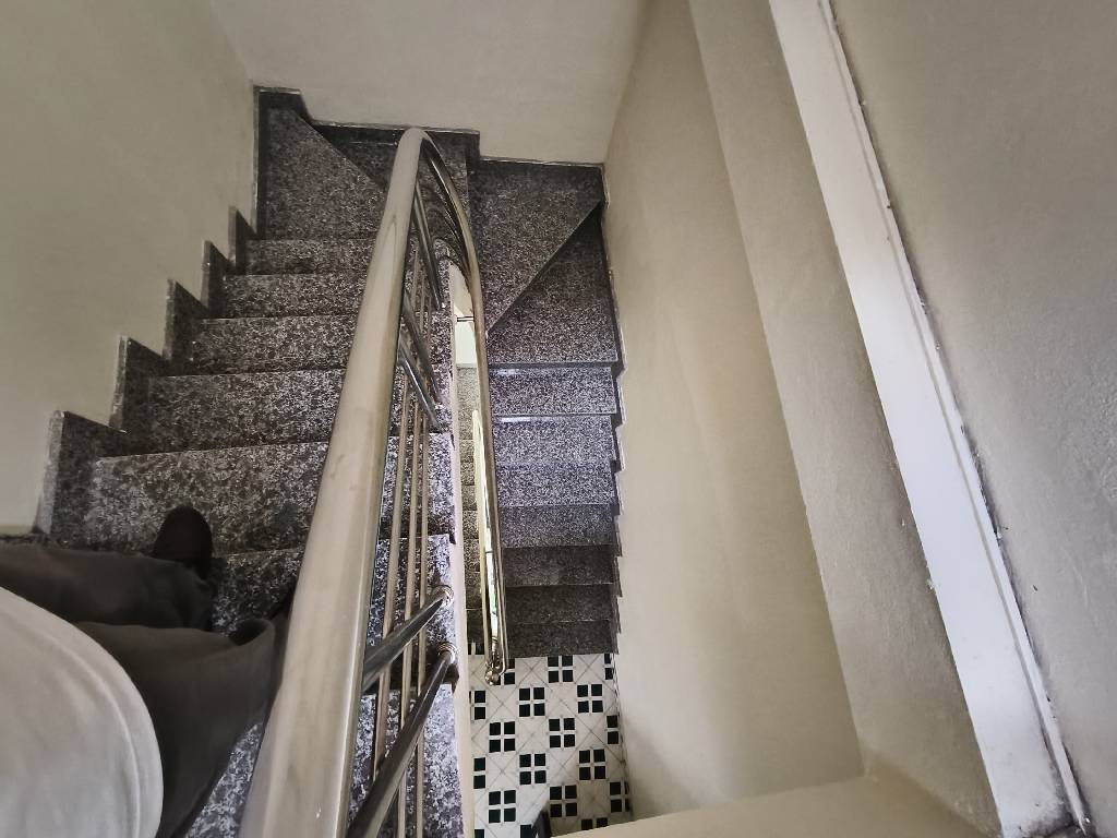 Bán nhà Minh Khai - diện tích 39m2 4 tầng - Nhà dân xây, ở đỉnh - giá 6,9 tỷ