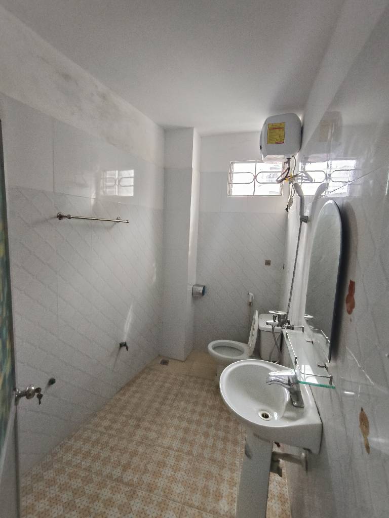 Bán nhà Minh Khai - diện tích 39m2 4 tầng - Nhà dân xây, ở đỉnh - giá 6,9 tỷ