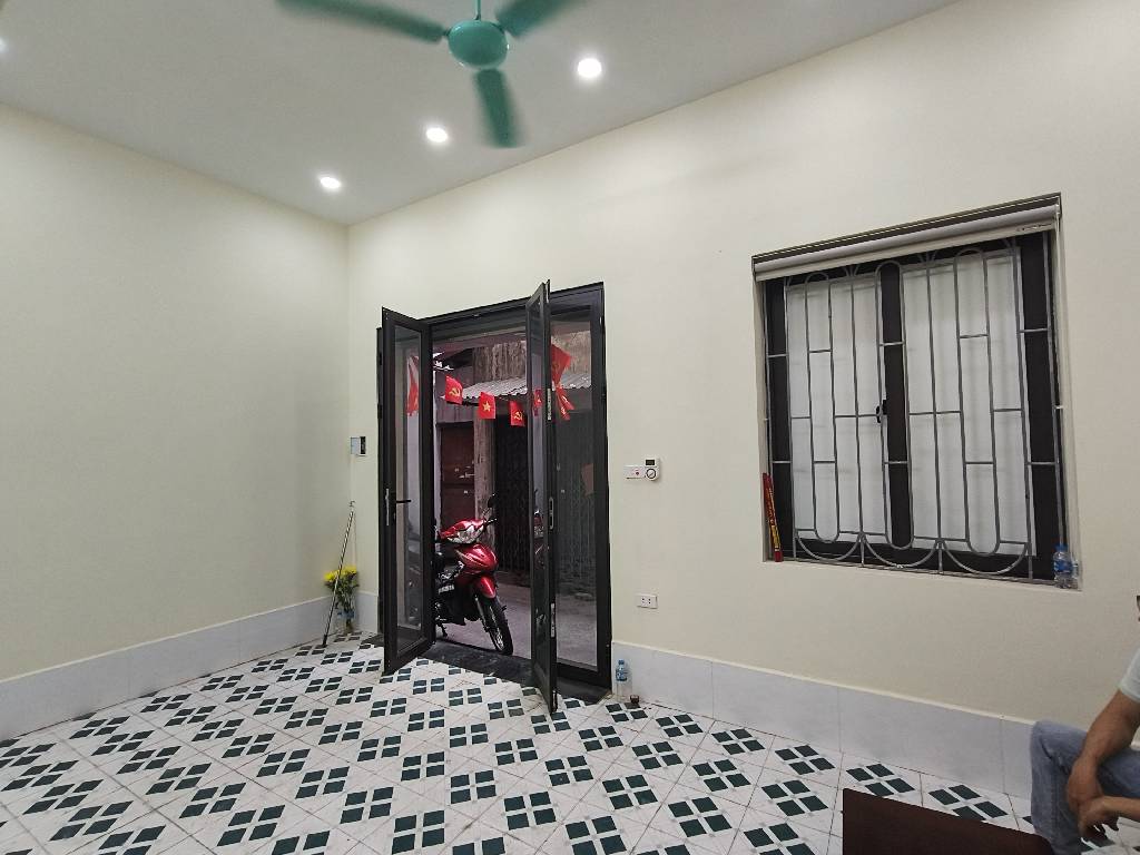 Bán nhà Minh Khai - diện tích 39m2 4 tầng - Nhà dân xây, ở đỉnh - giá 6,9 tỷ