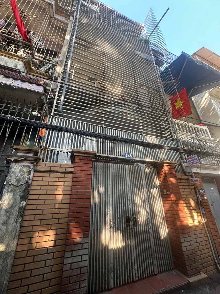 Bán nhà Tây Sơn - diện tích 83m2 4 tầng - Ngõ ô tô thông - giá 19,7 tỷ