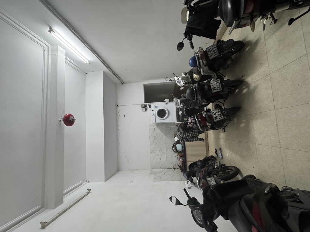 Bán nhà Tây Sơn - diện tích 83m2 4 tầng - Ngõ ô tô thông - giá 19,7 tỷ