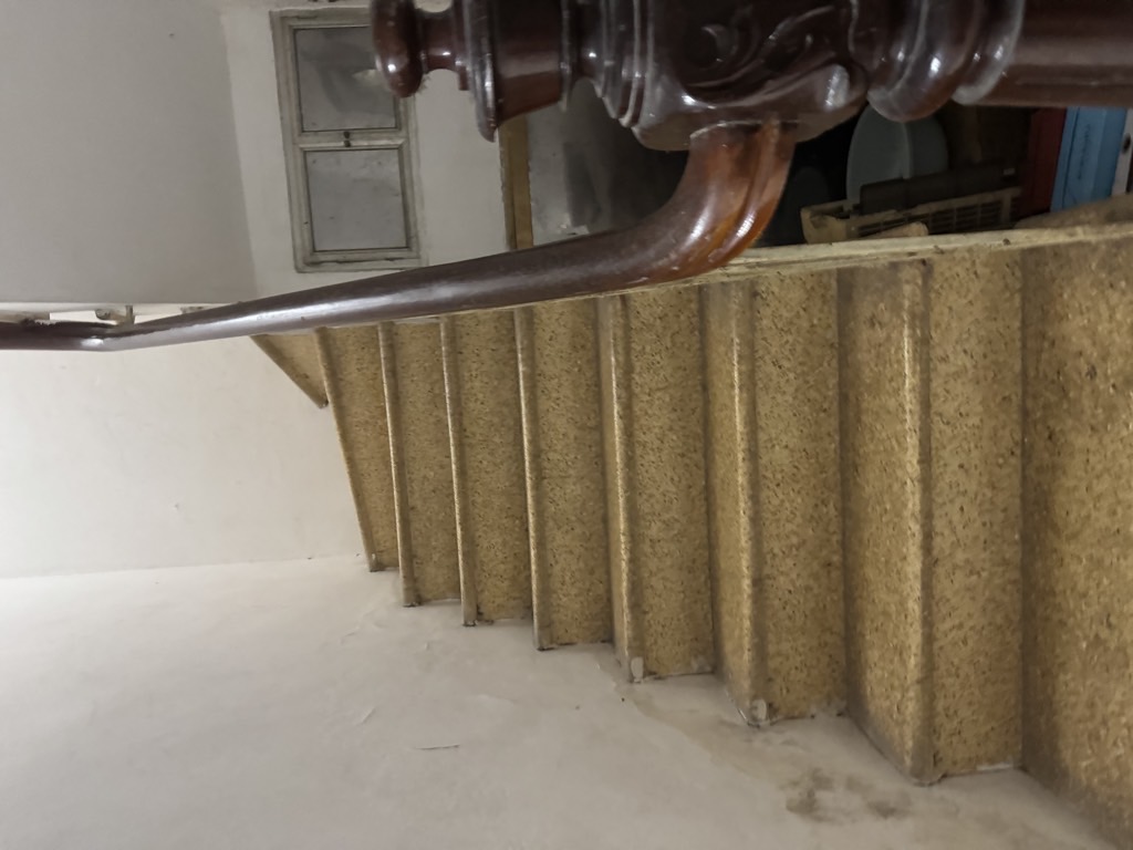 Bán nhà Tây Sơn - diện tích 83m2 4 tầng - Ngõ ô tô thông - giá 19,7 tỷ