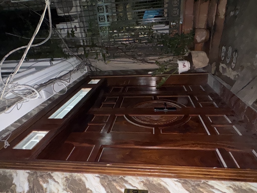 Bán nhà Ngõ Thống Nhất - diện tích 42.2m2 5 tầng - Sổ đỏ chính chủ - giá 12 tỷ