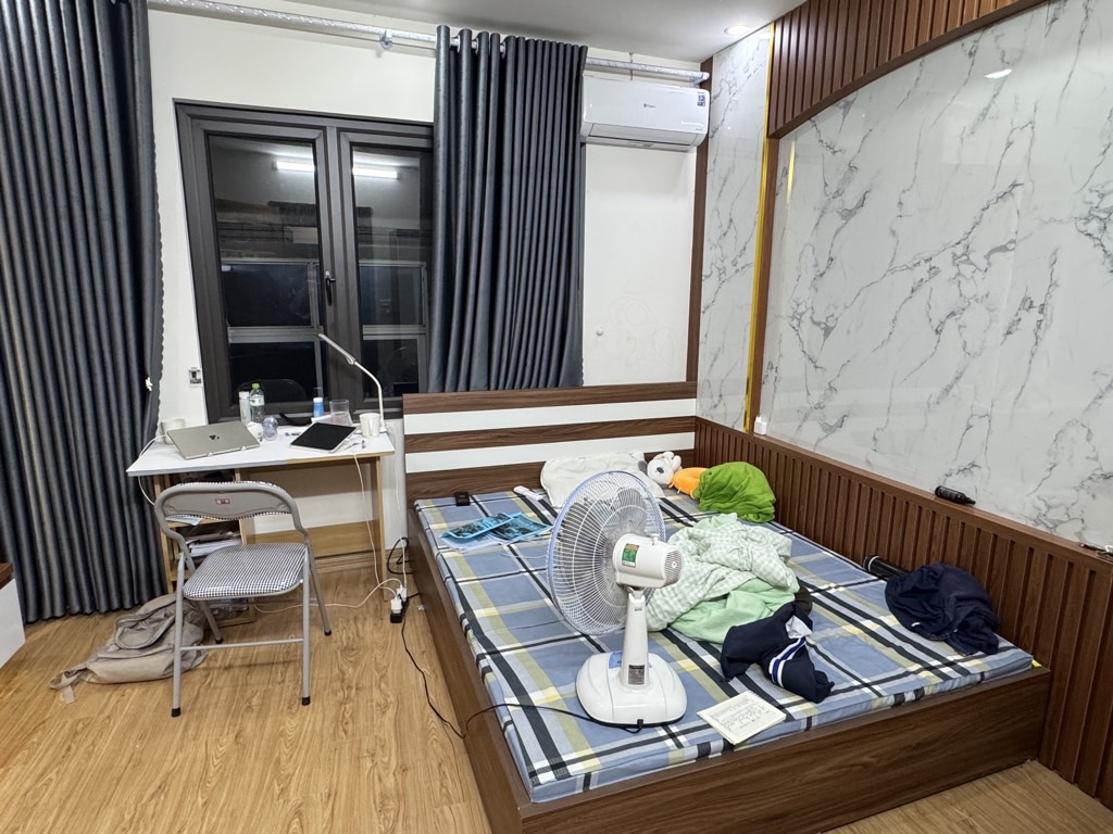 Bán nhà Ngõ Thống Nhất - diện tích 42.2m2 5 tầng - Sổ đỏ chính chủ - giá 12 tỷ