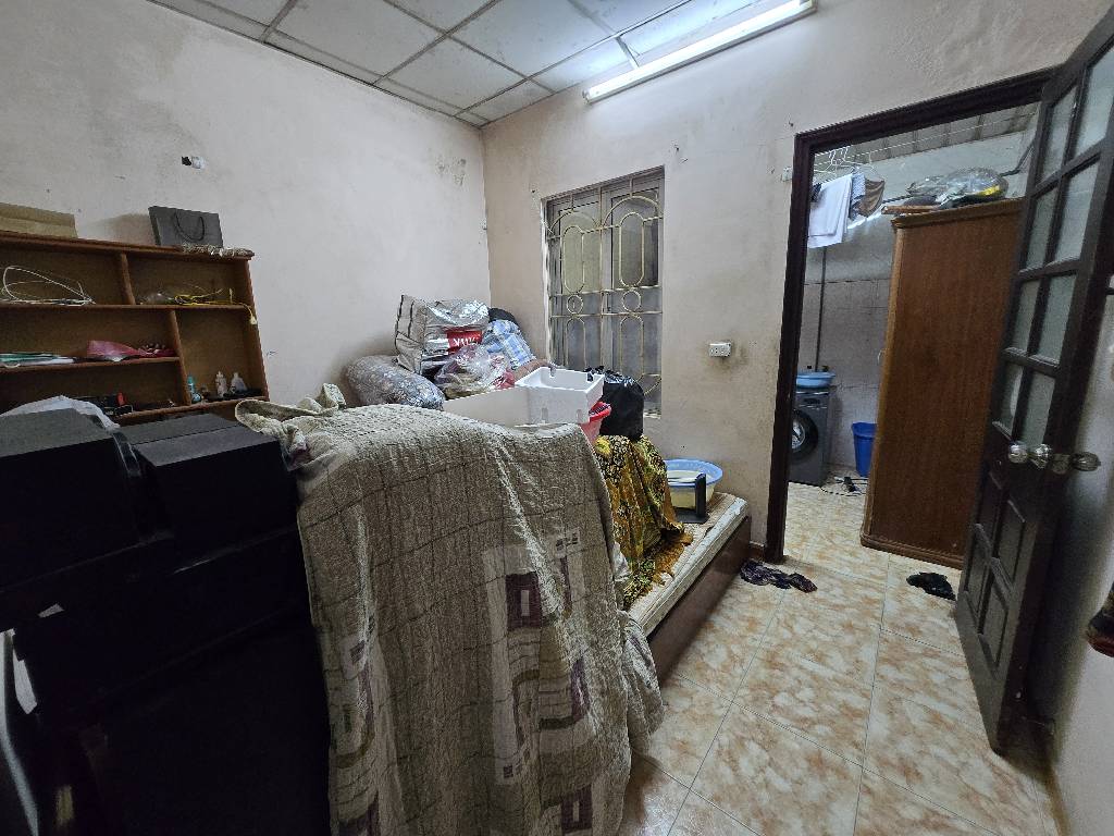 Bán nhà Thái Thịnh - diện tích 55m2 2 tầng - Ngõ rộng thoáng - giá 16 tỷ