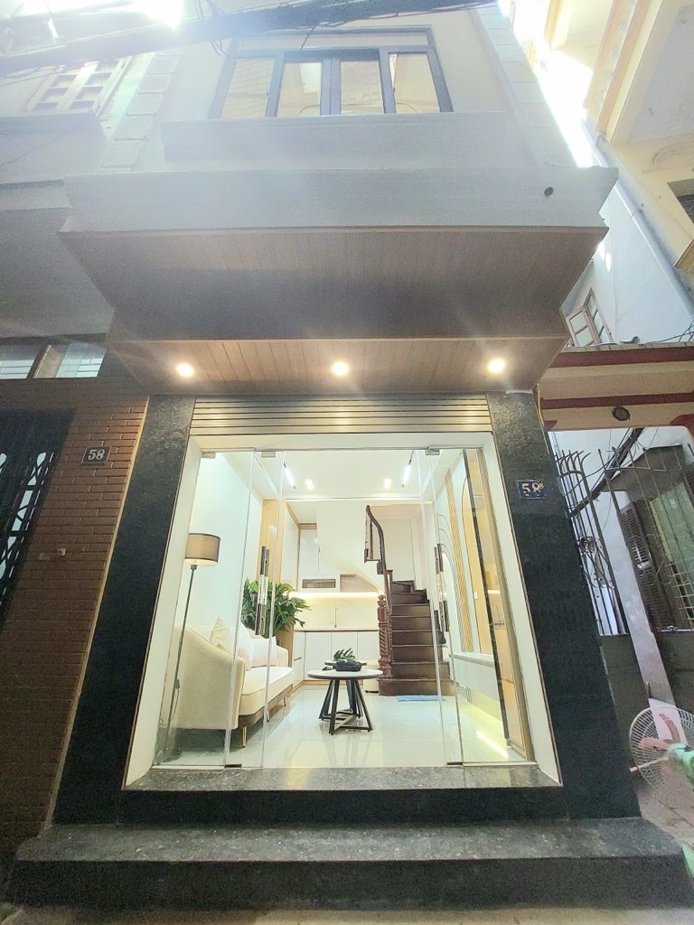 Bán nhà Nguyễn Cao - 21m2 5 tầng - lô góc, ngõ thông, kinh doanh - giá 6,5 tỷ