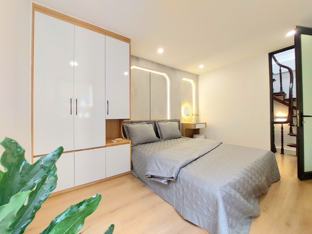Bán nhà Nguyễn Cao - 21m2 5 tầng - lô góc, ngõ thông, kinh doanh - giá 6,5 tỷ