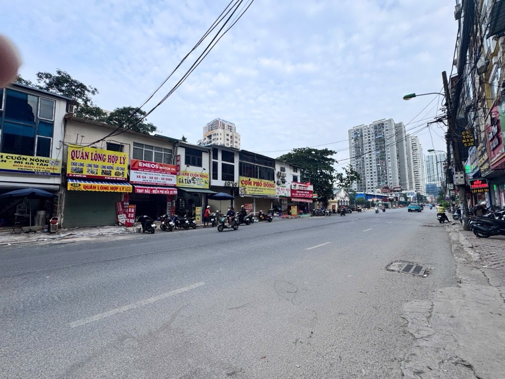 Bán nhà Nguyễn Tuân - diện tích 54m2 4 tầng - Ô TÔ TRÁNH - giá 20,9 tỷ