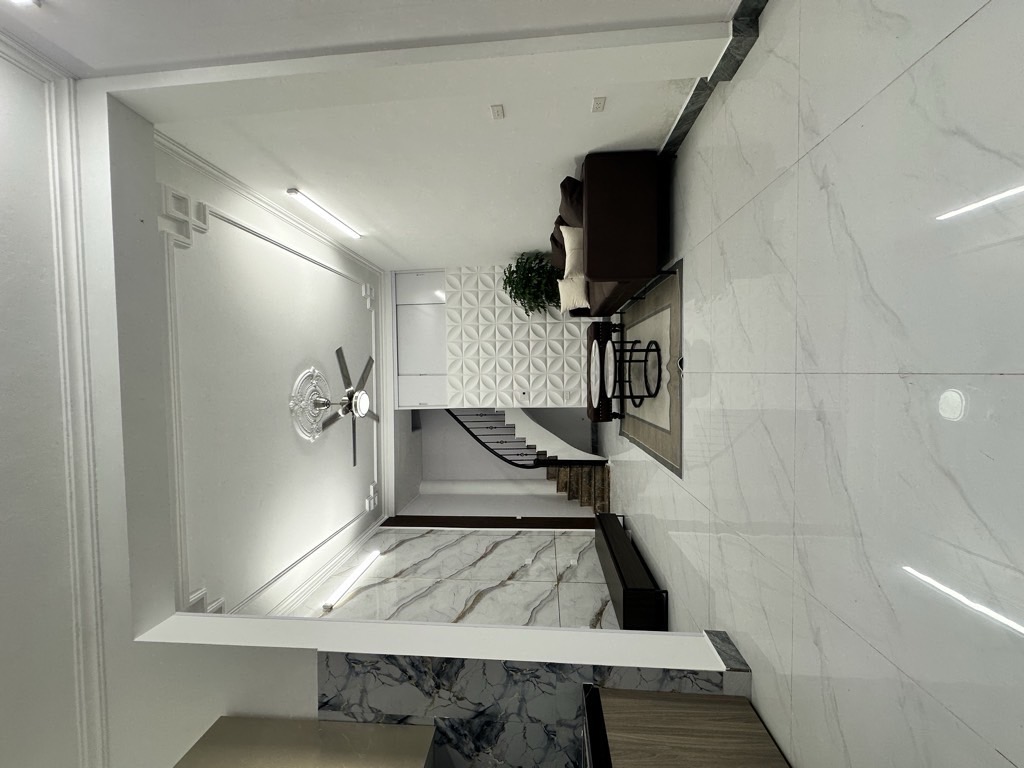 Bán nhà Tân Mai - diện tích 32.8m2 3 tầng - Nhà vuông đẹp - giá 3,8 tỷ