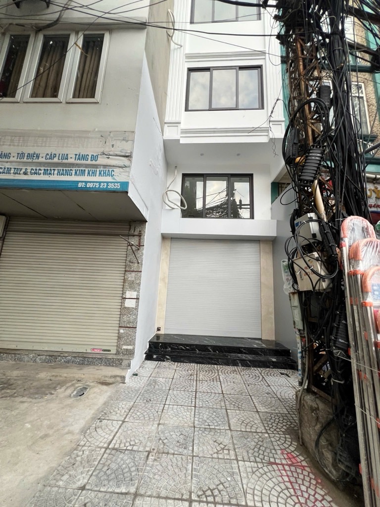 Bán nhà La Thành - diện tích 33m2 6 tầng - Ô Chợ Dừa - giá 18,5 tỷ