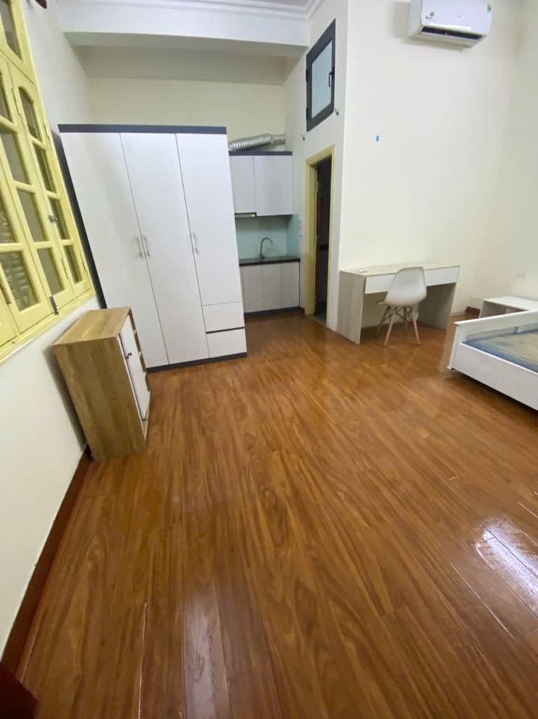 Bán nhà Giải Phóng - diện tích 85m2 5 tầng - Lô góc 3 mặt thoáng - giá 19 tỷ