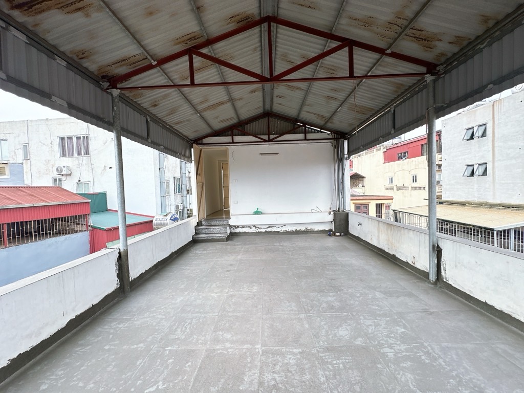 Bán nhà Giải Phóng - diện tích 85m2 5 tầng - Lô góc 3 mặt thoáng - giá 19 tỷ