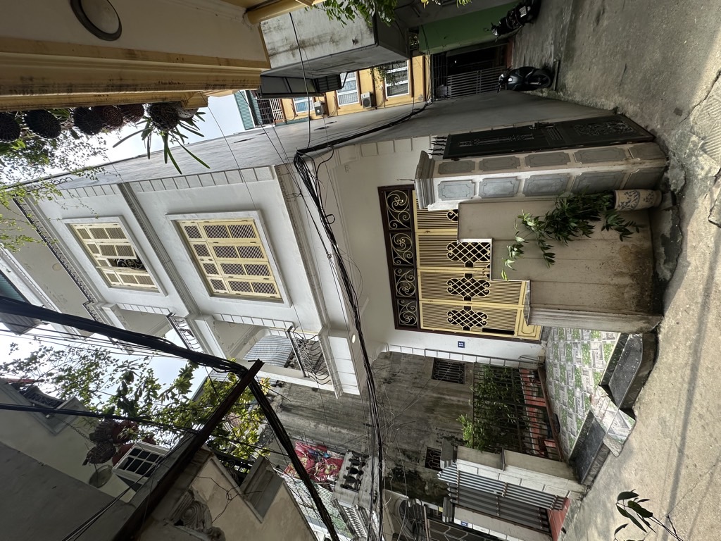 Bán nhà Giải Phóng - diện tích 85m2 5 tầng - Lô góc 3 mặt thoáng - giá 19 tỷ