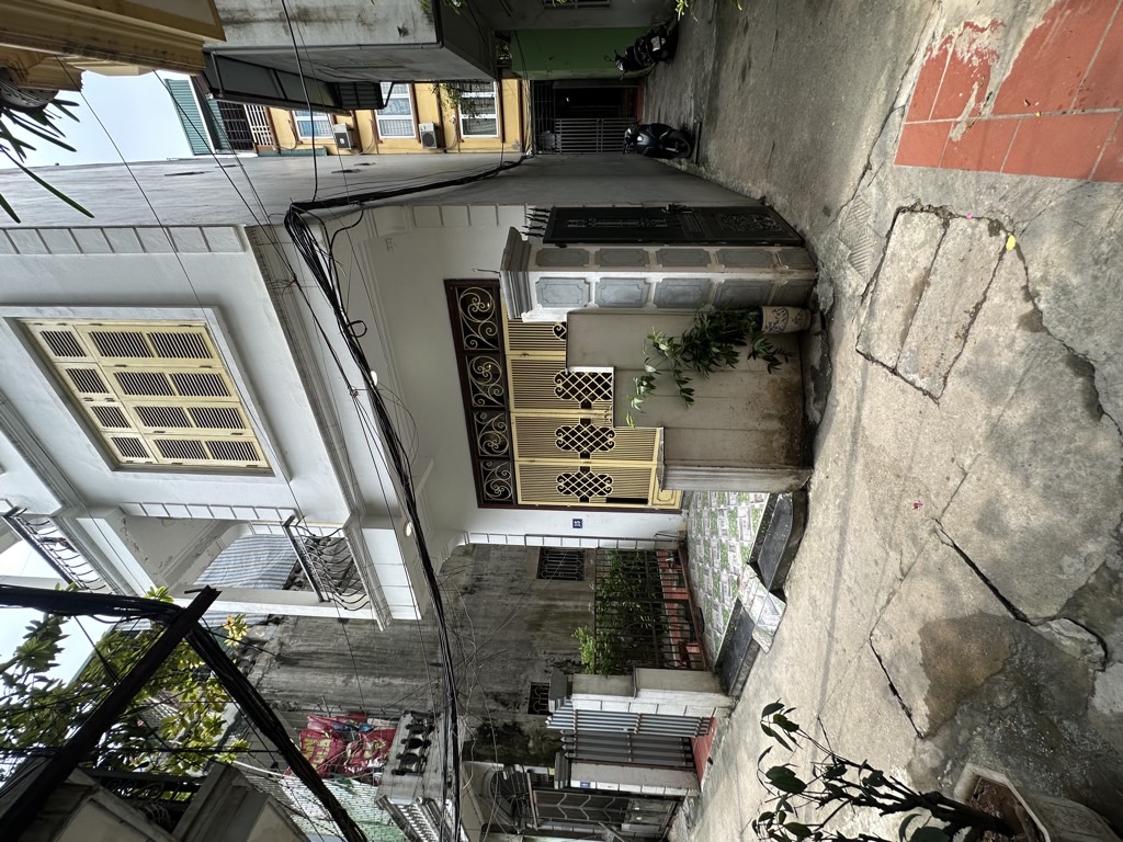 Bán nhà Giải Phóng - diện tích 85m2 5 tầng - Lô góc 3 mặt thoáng - giá 19 tỷ