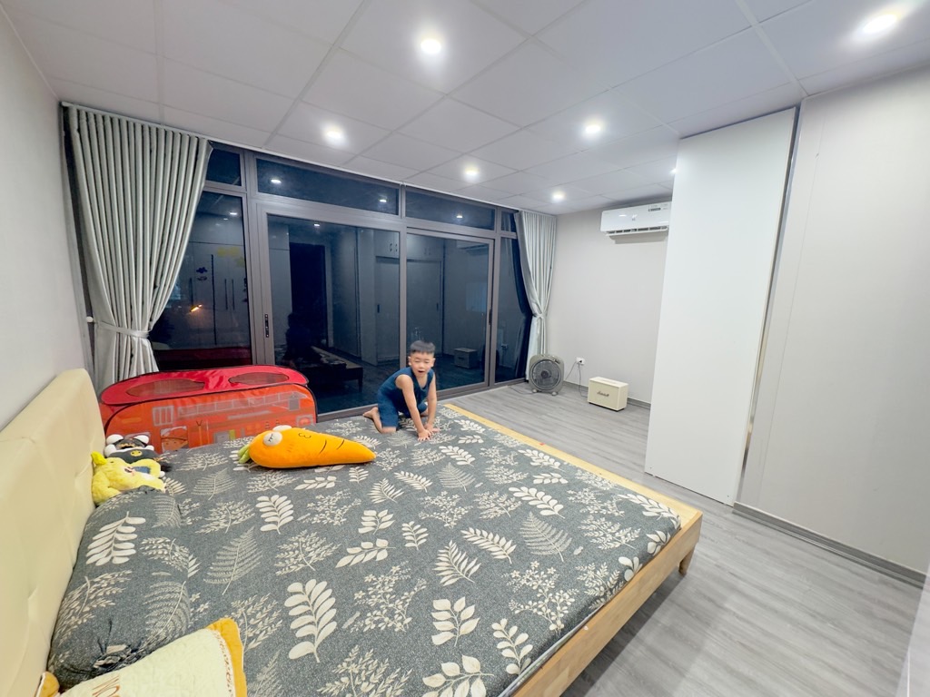 Bán nhà Khương Đình - diện tích 26.6m2 3 tầng - Nhà đẹp full nội thất - giá 3,7 tỷ