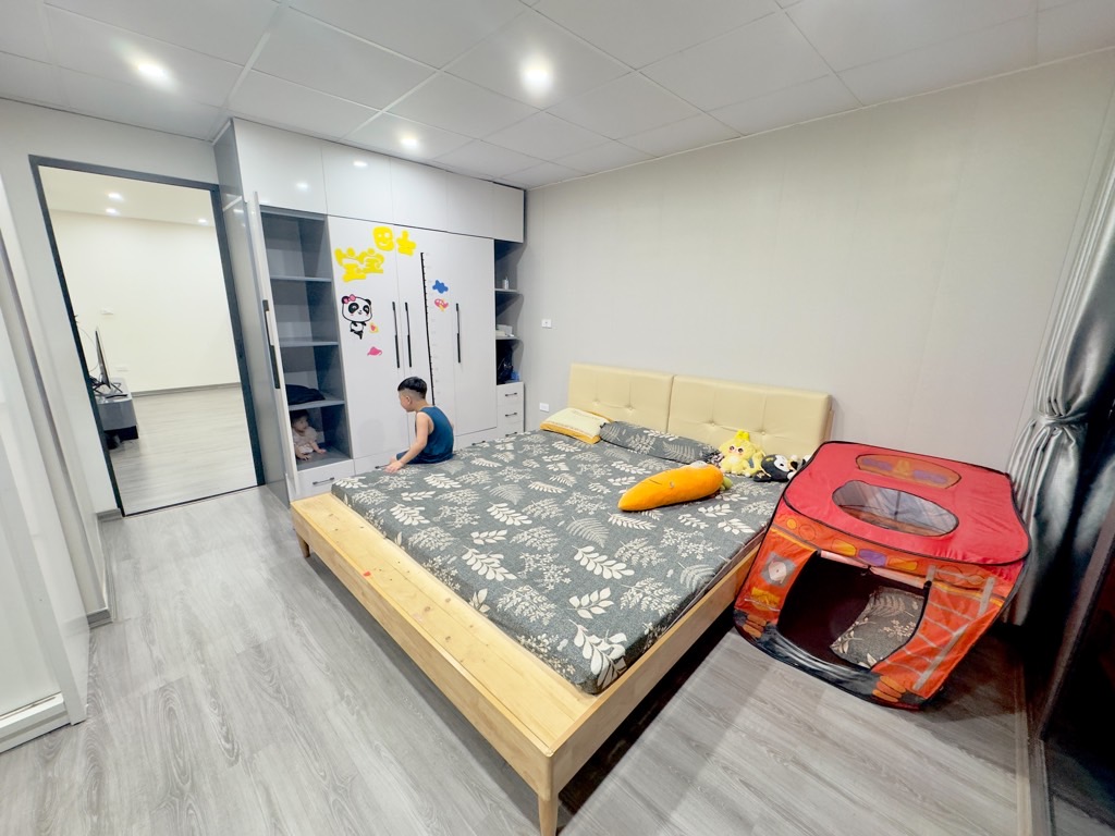 Bán nhà Khương Đình - diện tích 26.6m2 3 tầng - Nhà đẹp full nội thất - giá 3,7 tỷ