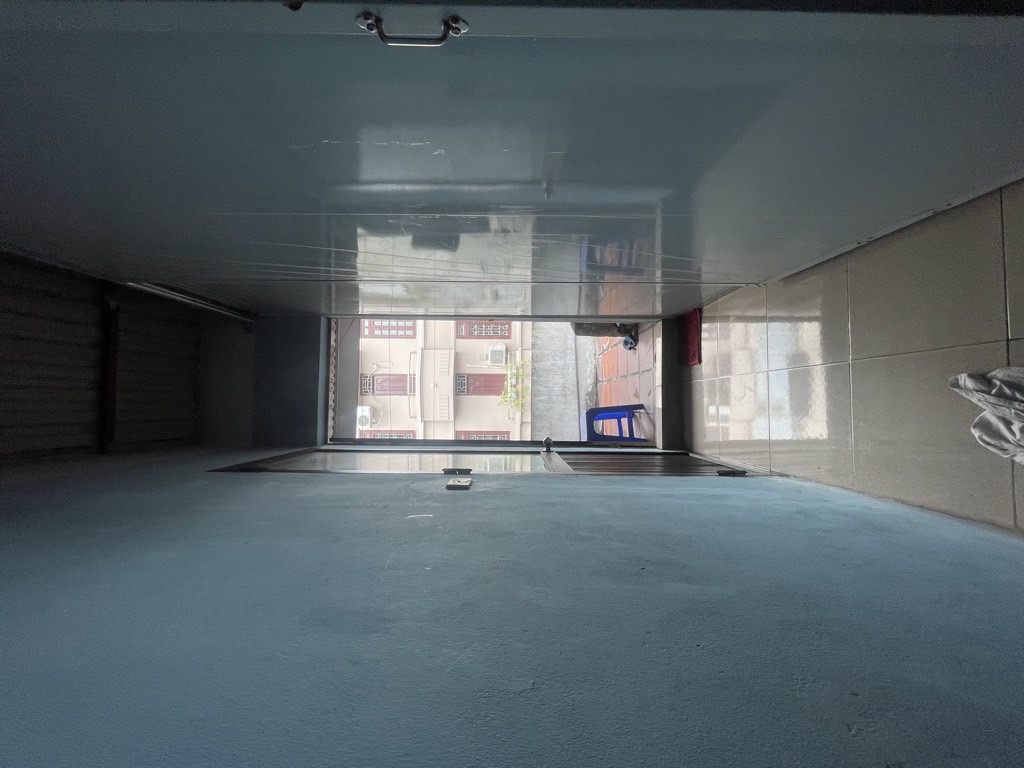 Bán nhà Đê Tô Hoàng - diện tích 30m2 3 tầng - Nhà cũ, cho thuê 10 triệu/tháng - giá 7,7 tỷ