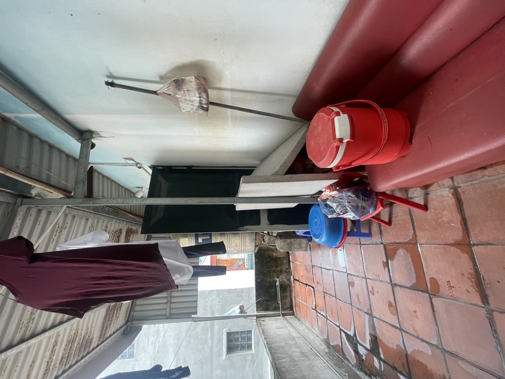 Bán nhà Đê Tô Hoàng - diện tích 30m2 3 tầng - Nhà cũ, cho thuê 10 triệu/tháng - giá 7,7 tỷ