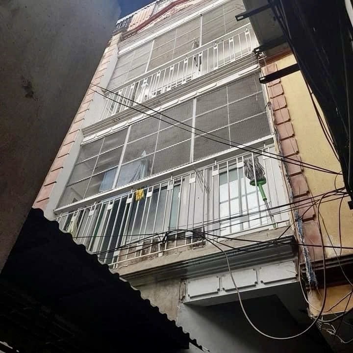 Bán nhà Ngõ Mai Hương - diện tích 33m2 4 tầng - Sổ đỏ chính chủ - giá 7,4 tỷ