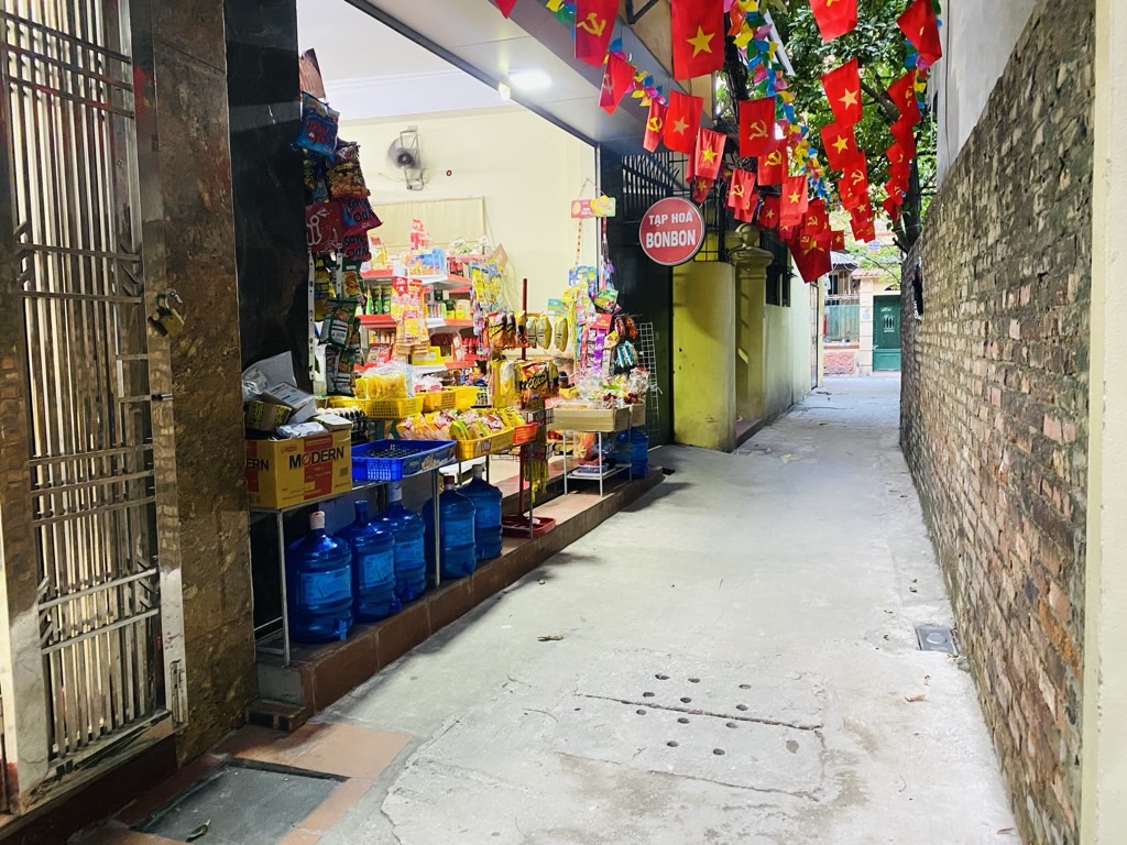 Bán nhà Định Công - diện tích 30.1m2 5 tầng - Nhà dân đẹp như mới - giá 8,5 tỷ