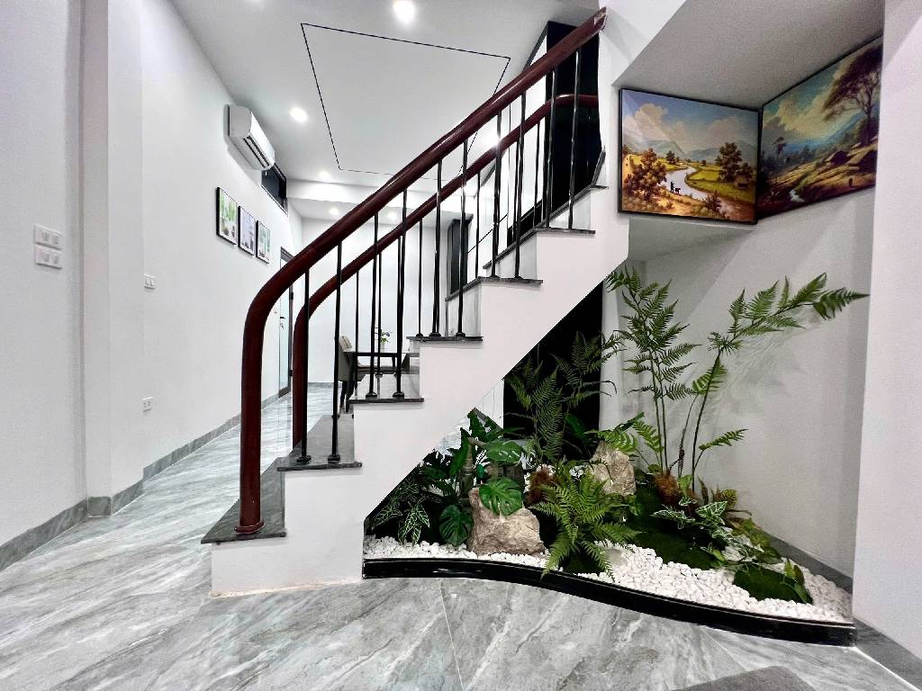 Bán nhà ngõ 357 Bạch Mai - 39m2 4 tầng - full nội thất - ngõ thông - giá 8,2 tỷ