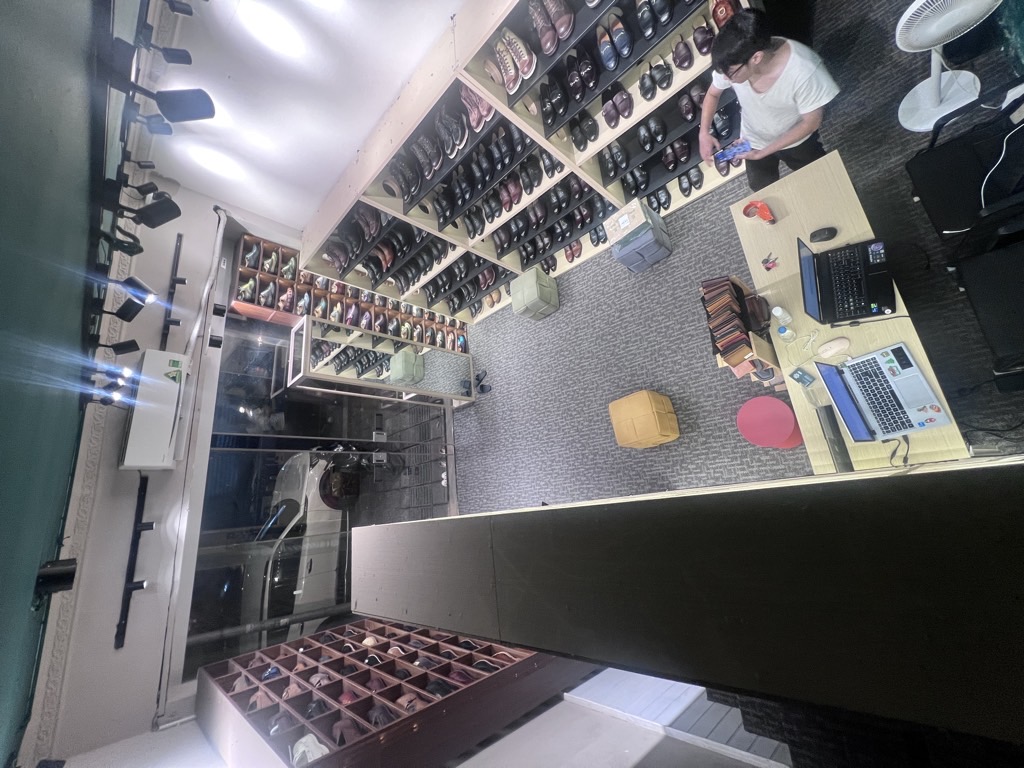 Bán nhà Hàng chuối - diện tích 15,3m2 4 tầng - Mặt phố hiếm nhà bán - giá 19,85 tỷ