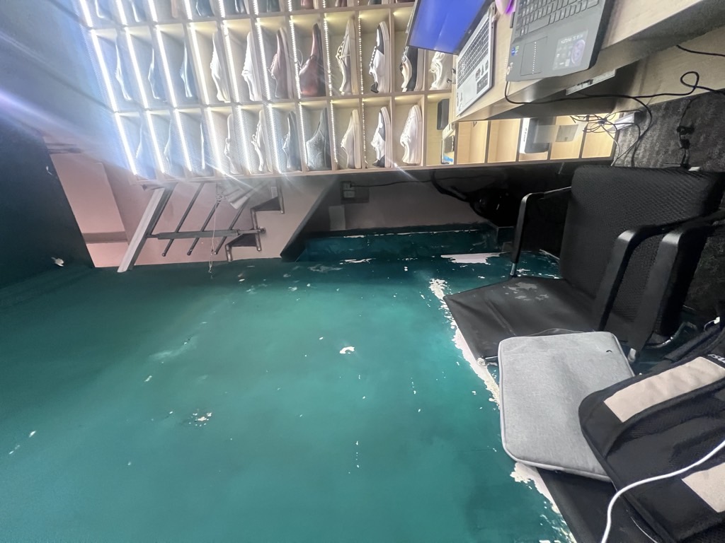 Bán nhà Hàng chuối - diện tích 15,3m2 4 tầng - Mặt phố hiếm nhà bán - giá 19,85 tỷ