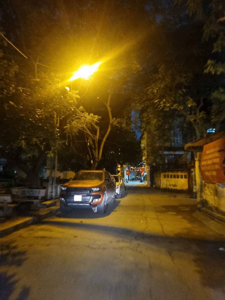 Bán nhà Tây Sơn - diện tích 37m2 4 tầng - Nhà ngay trung tâm quận Đống Đa - giá 16,9 tỷ