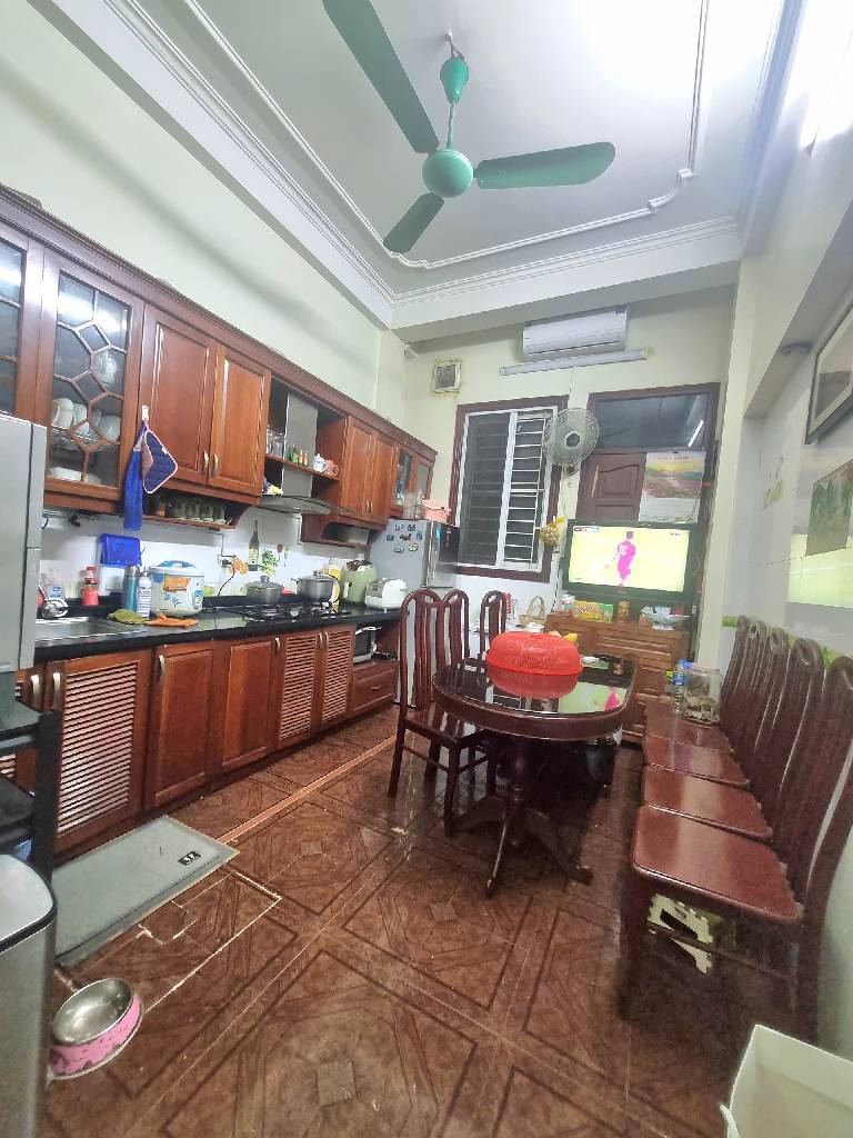 Bán nhà Tây Sơn - diện tích 37m2 4 tầng - Nhà ngay trung tâm quận Đống Đa - giá 16,9 tỷ