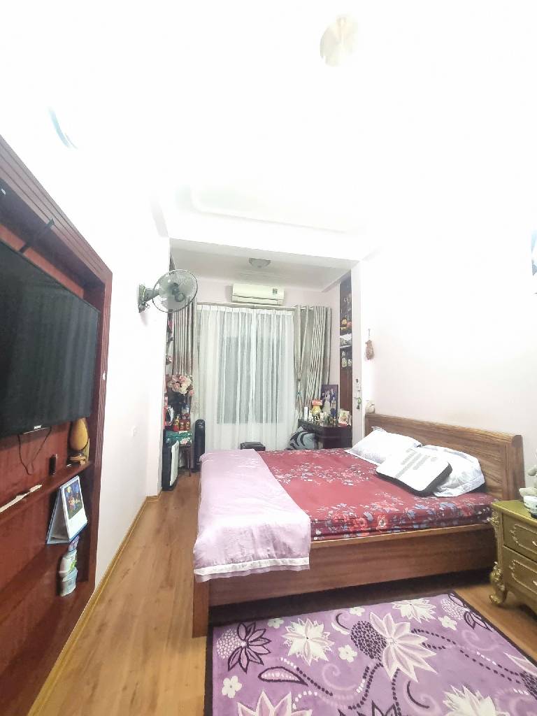 Bán nhà Tây Sơn - diện tích 37m2 4 tầng - Nhà ngay trung tâm quận Đống Đa - giá 16,9 tỷ