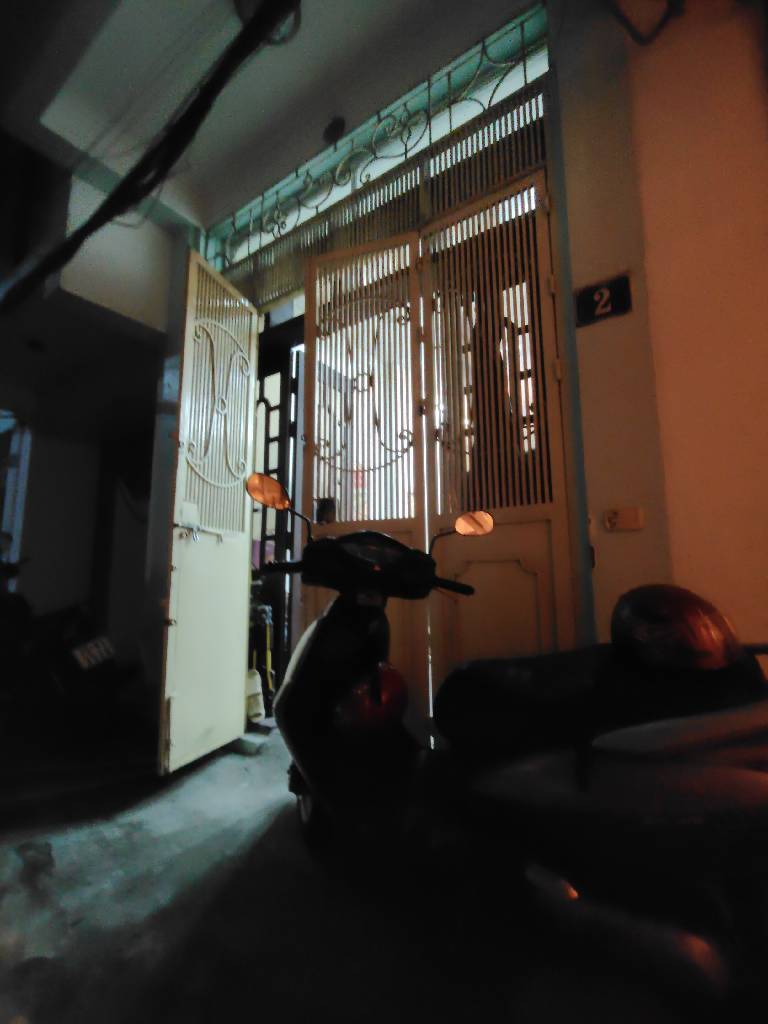 Bán nhà Tây Sơn - diện tích 37m2 4 tầng - Nhà ngay trung tâm quận Đống Đa - giá 16,9 tỷ